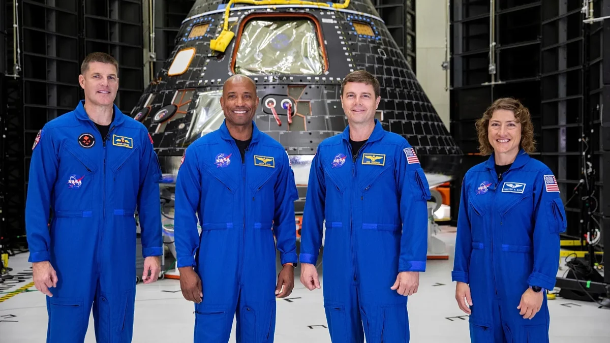 Artemis II Completes Historic Journey Around the Moon, Marking a New Era of Space Exploration